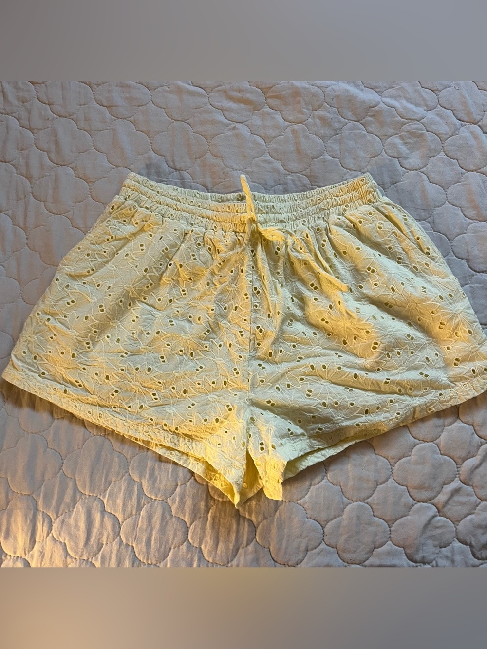 Seven Wonders Light Butter Yellow Eyelet Floral Drawstring Pull on Shorts